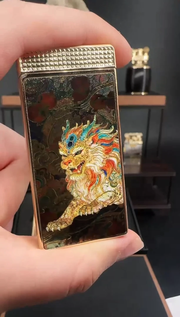 中邦防风珐琅彩鎏金工艺