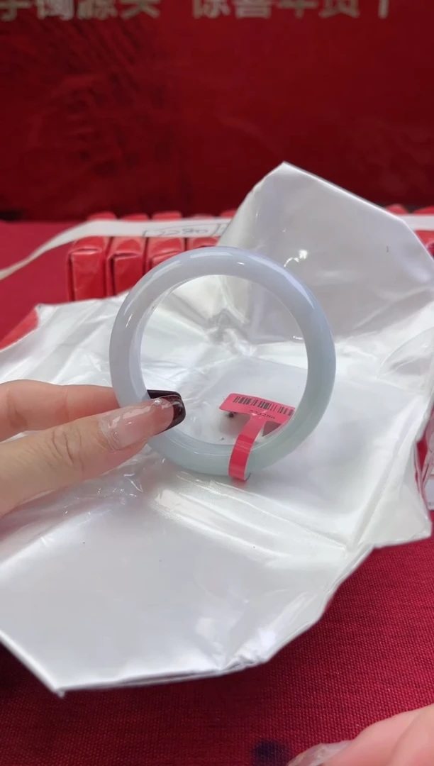 【闪购商品】翡翠手镯未镶嵌翡翠手镯6