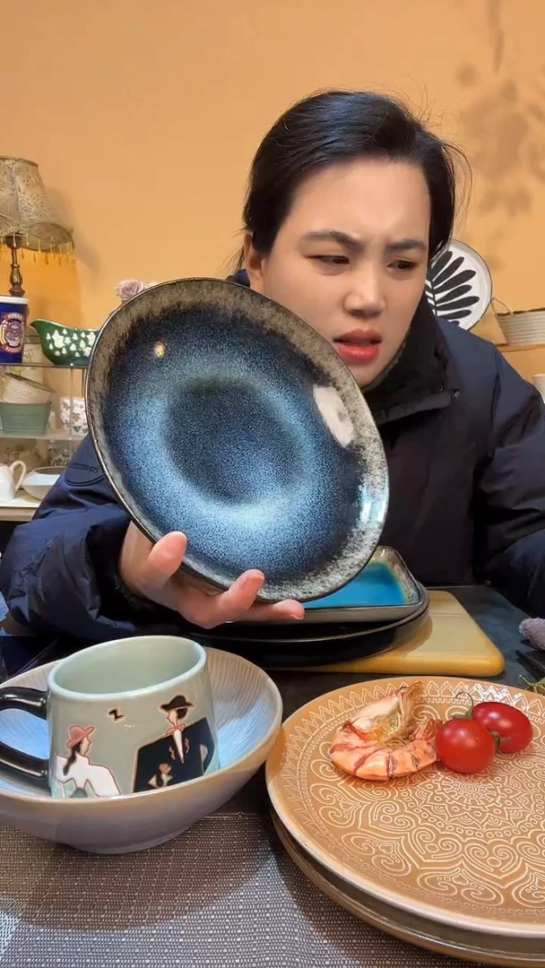 盘9.5英寸异形碗 微瑕介意勿拍