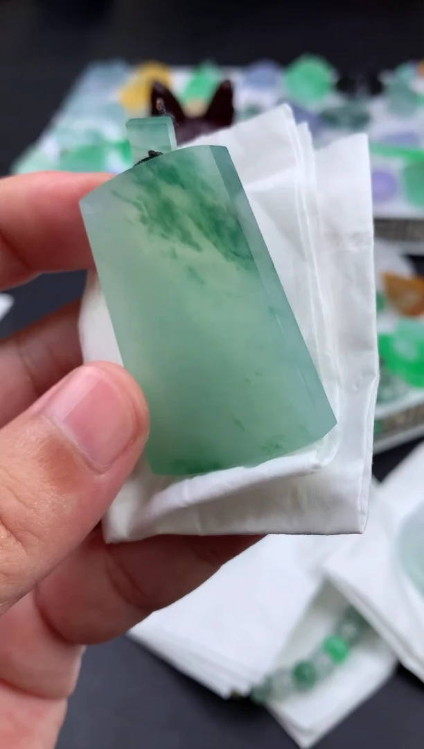 未镶嵌定制翡翠退*翡翠