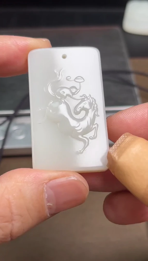 颈饰未镶嵌和田玉27 通