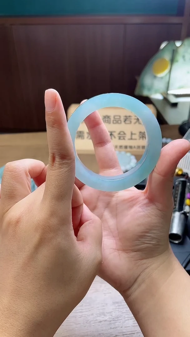 定制翡翠手镯未镶嵌定制