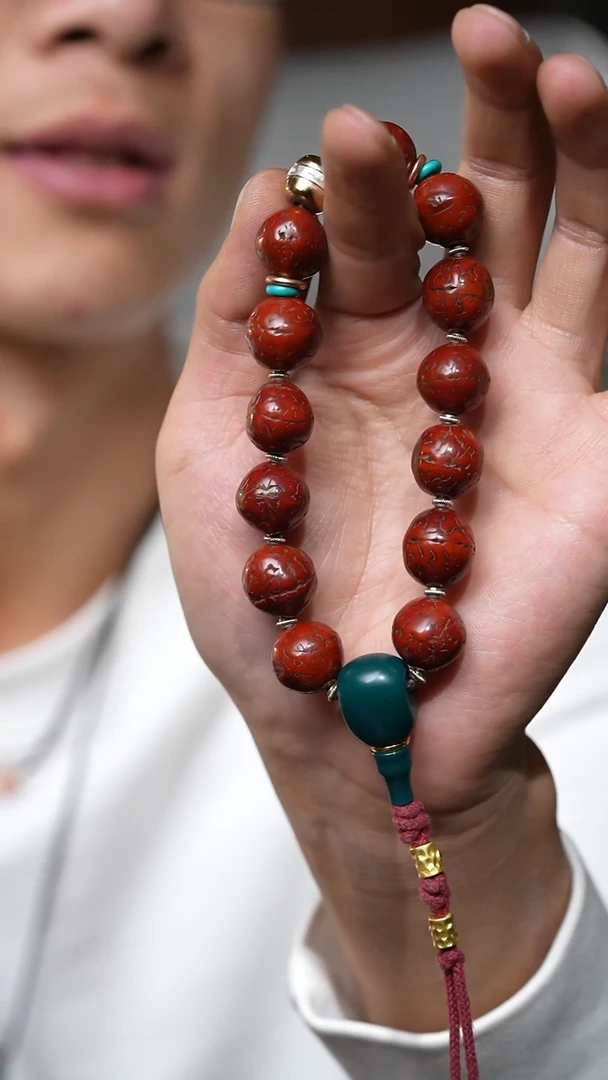 【闪购商品】老凤眼（多样性发货，发其一）