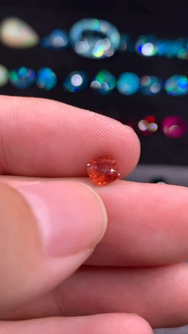 裸石尖晶石爱马仕橙0.89克拉尖晶石