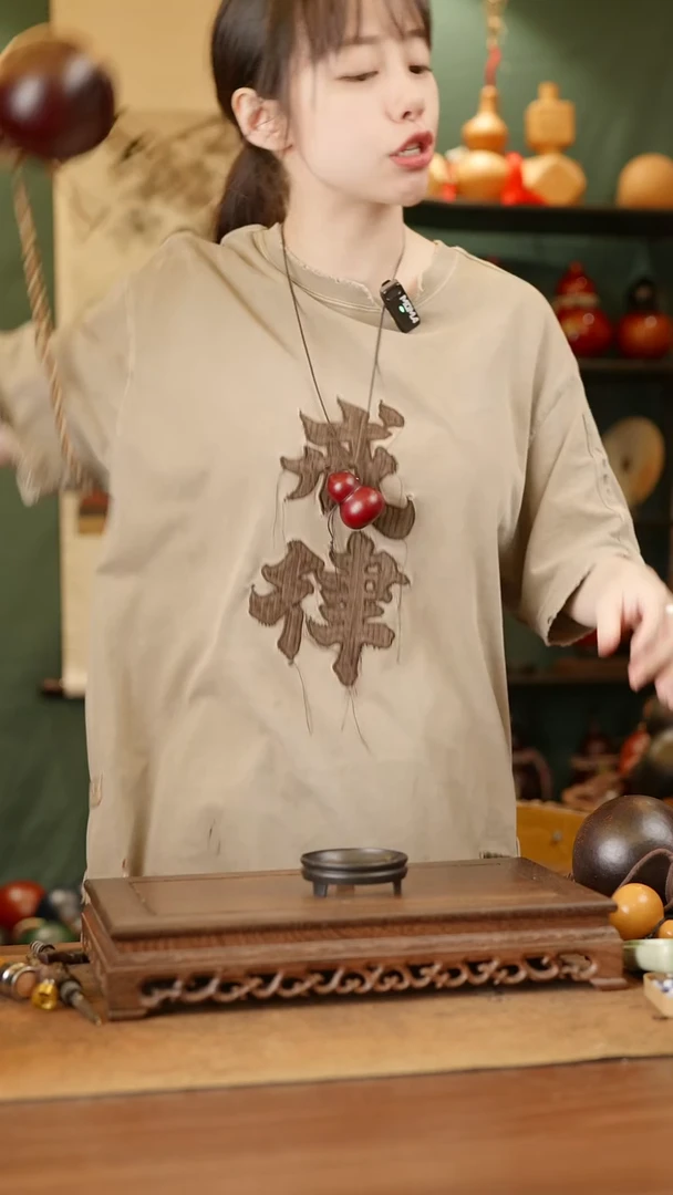 124号精品天然大漆酒葫芦一物一拍~