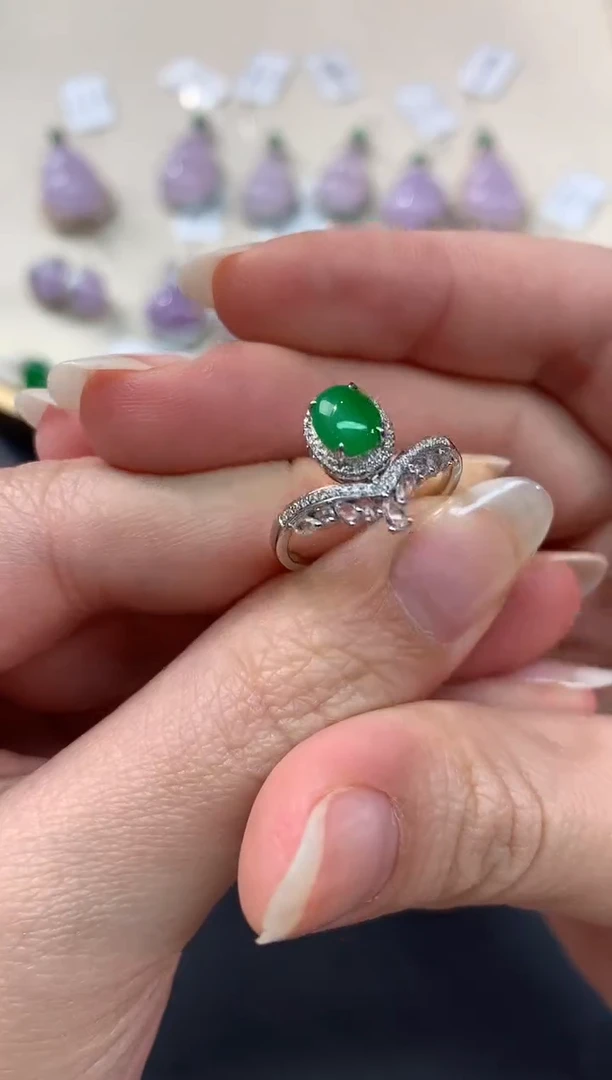 【闪购商品】翡翠戒指18K金镶嵌A180|5200