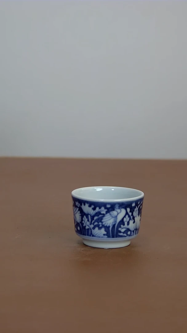 景德镇纯手工手绘微瑕一鹭一口杯