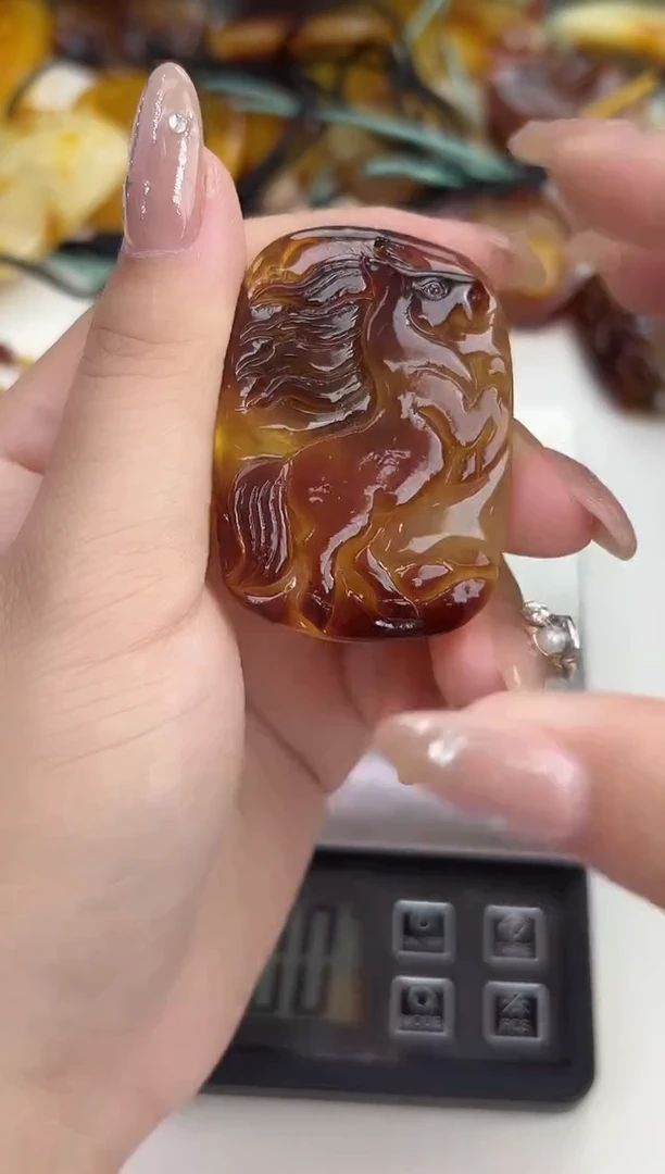 裸石琥珀未镶嵌天然琥珀蜜蜡吊坠
