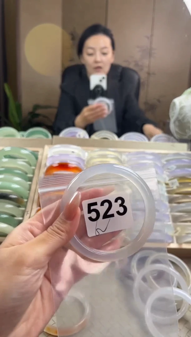 手镯玛瑙/玉髓未镶嵌523