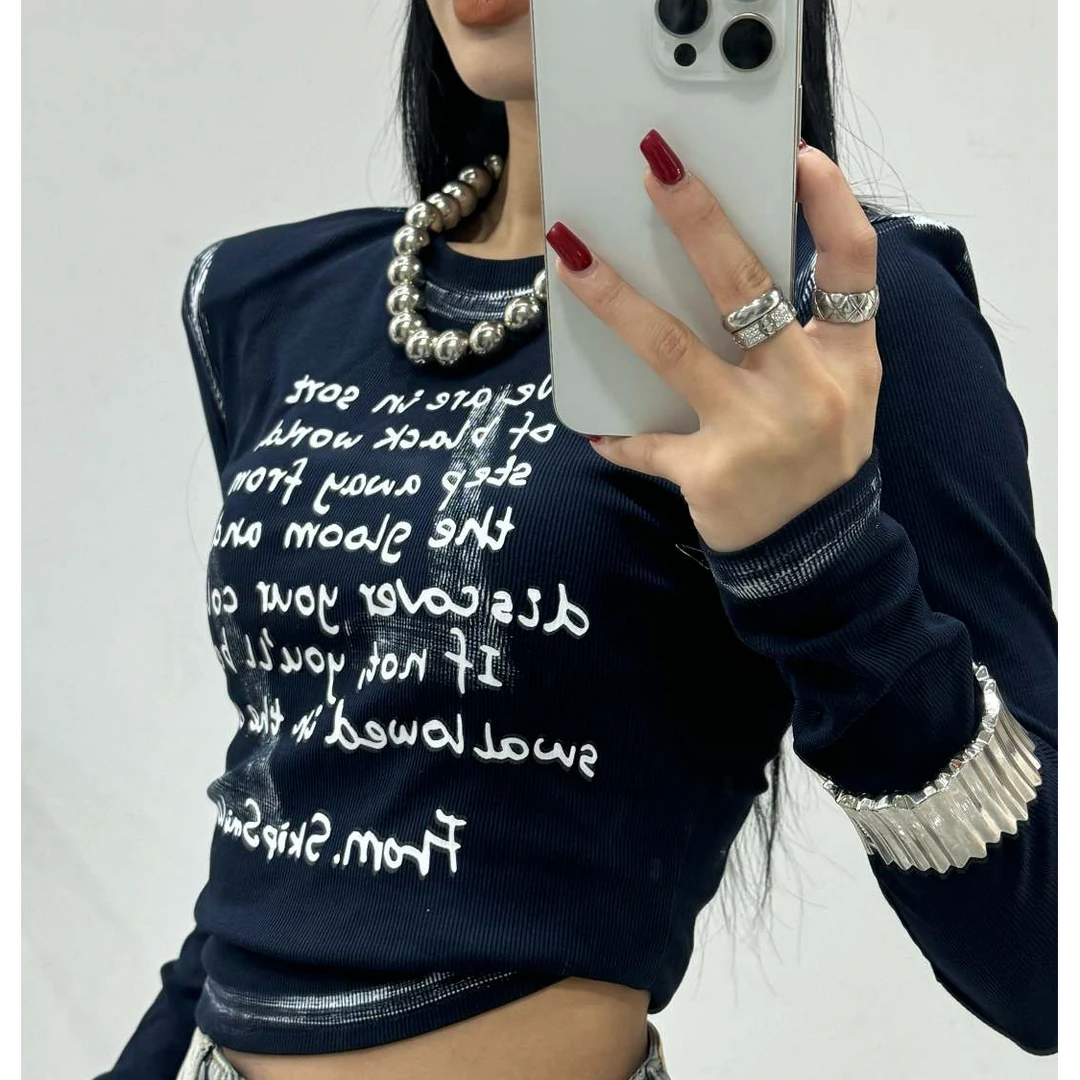 YUYU女装春装新款时尚洋气百搭显瘦字母上衣