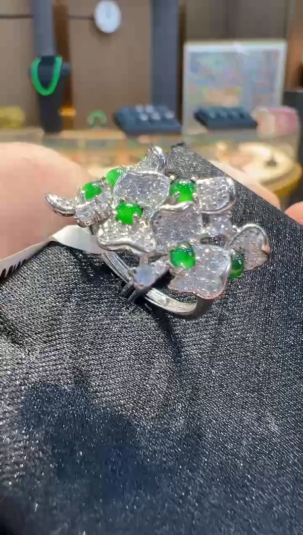 翡翠戒指合金多样性发其一