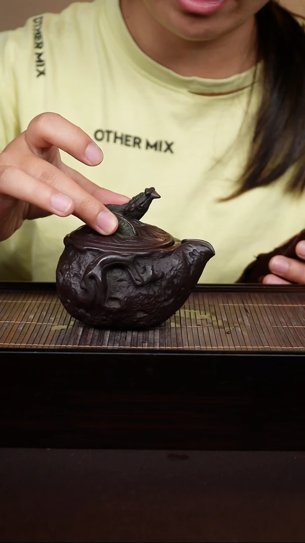 37号宜兴紫砂主人杯