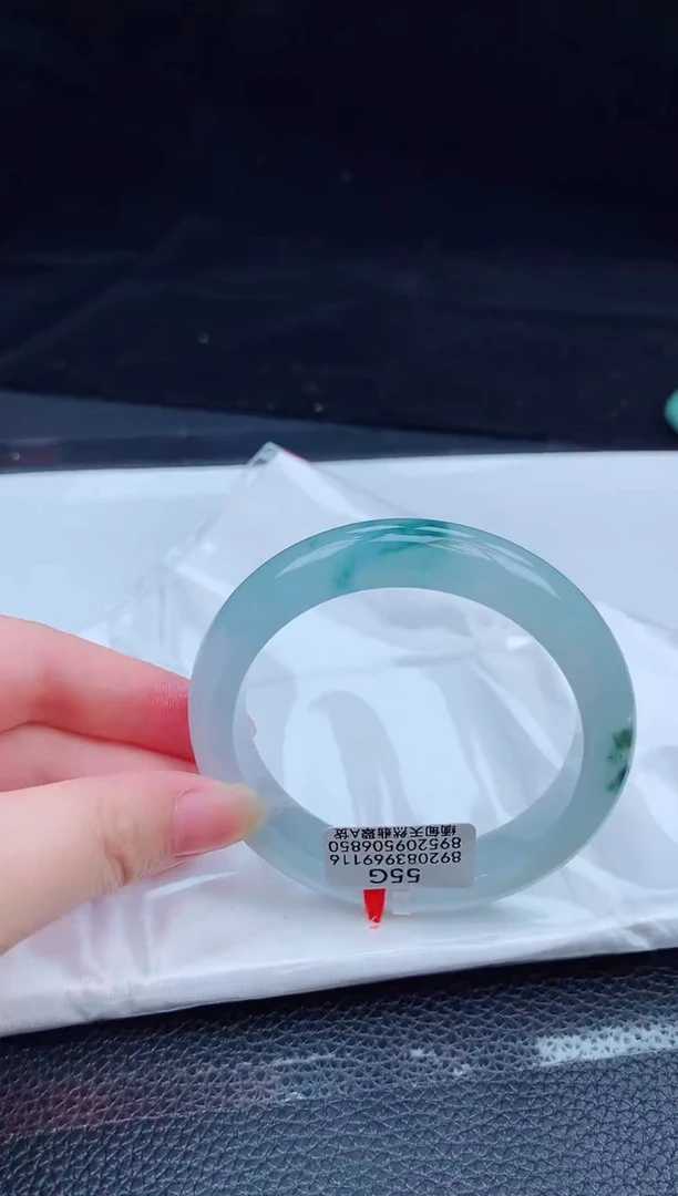 翡翠手镯未镶嵌缅甸天然翡翠A货手镯