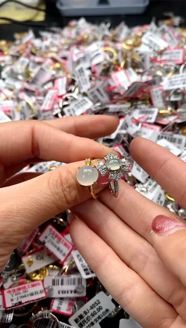 【闪购商品】翡翠戒指银S925镶嵌6666666    6