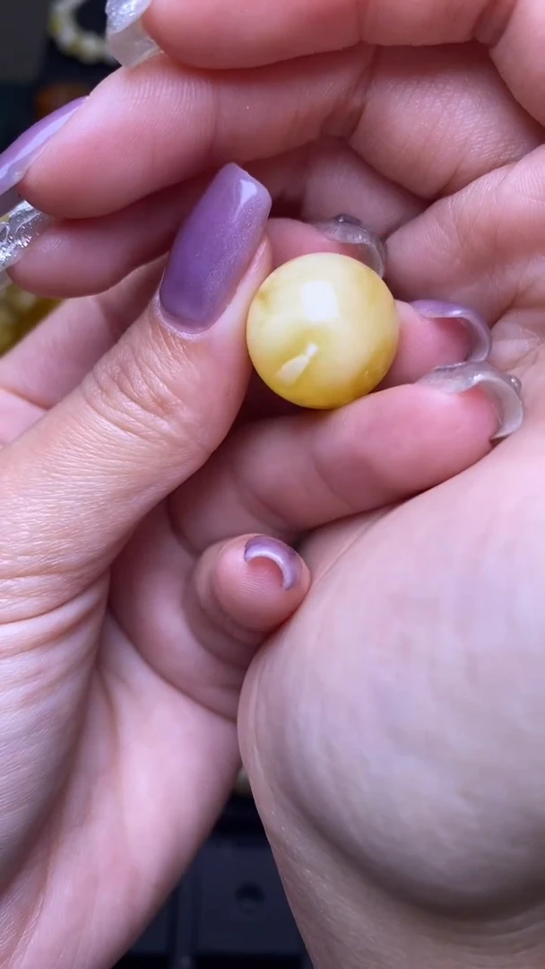 【闪购商品】琥珀裸石未镶嵌葵. 16