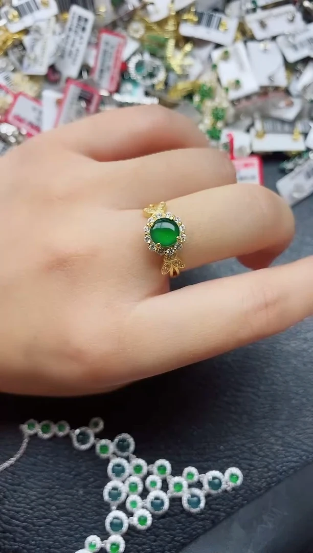 银S925镶嵌戒指翡翠1