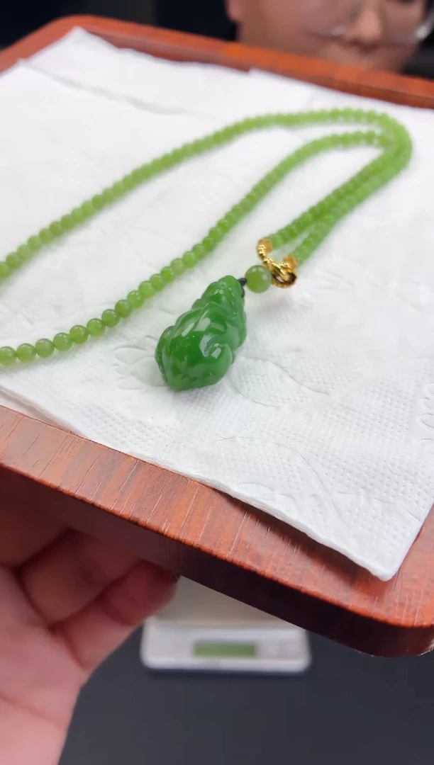 定制和田玉天然和田玉（拍一发一)