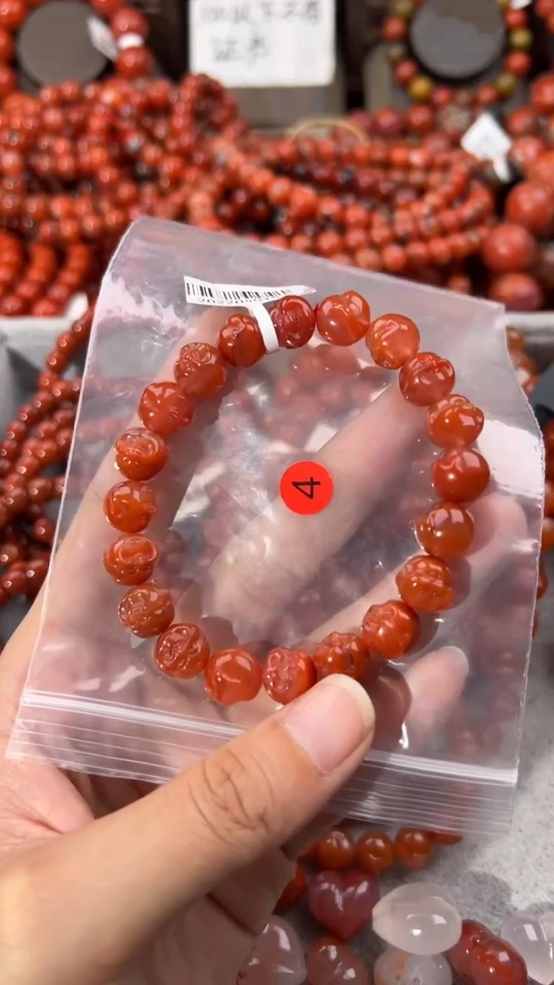 南红玛瑙手串未镶嵌10
