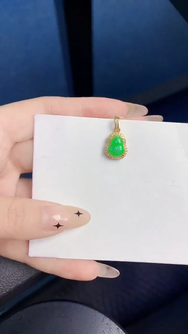 颈饰未镶嵌翡翠缅甸天然翡翠A货