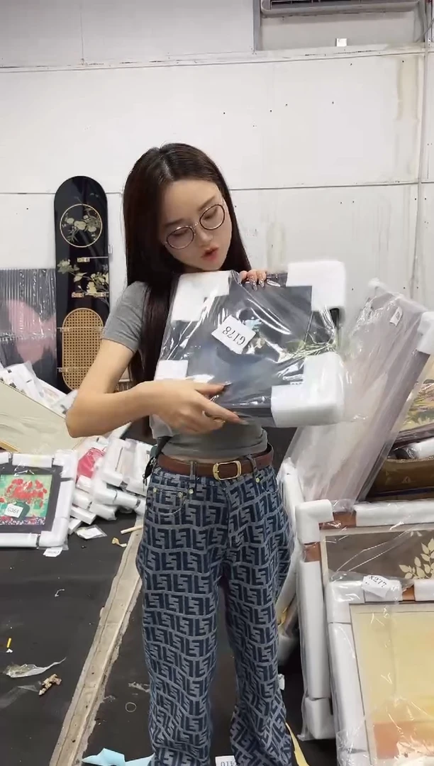 竖款仓库清货  默认瑕疵
