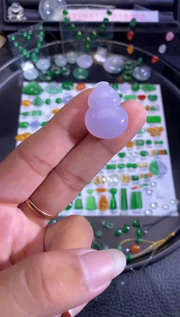 未镶嵌挂件翡翠葫芦