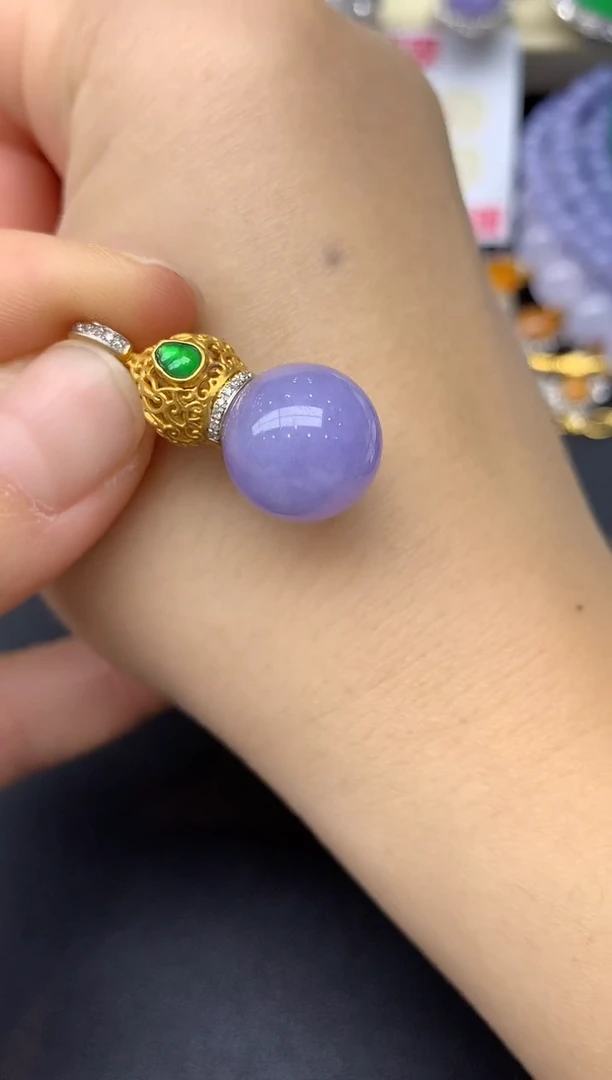 颈饰18K金镶嵌翡翠296-翡翠雪姐天天见