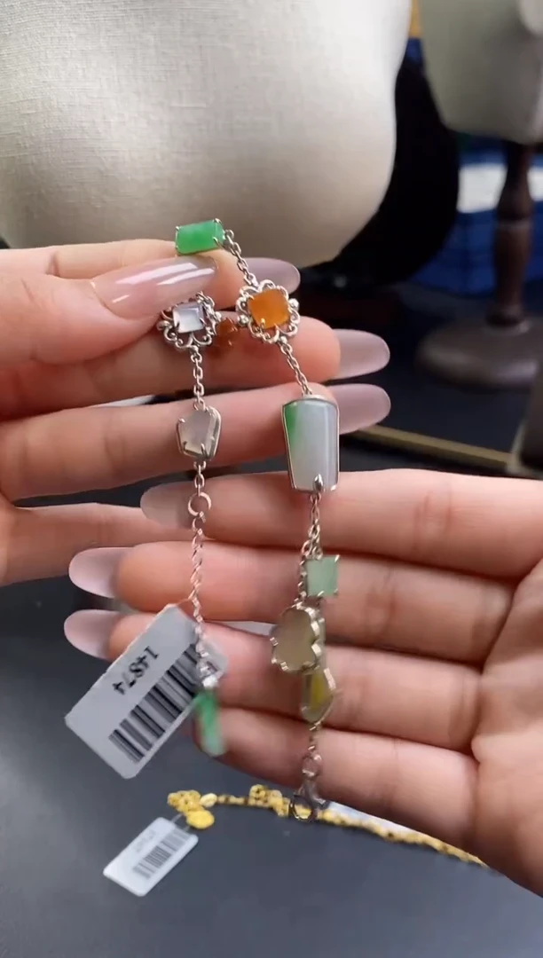 颈饰银S925镶嵌翡翠14874