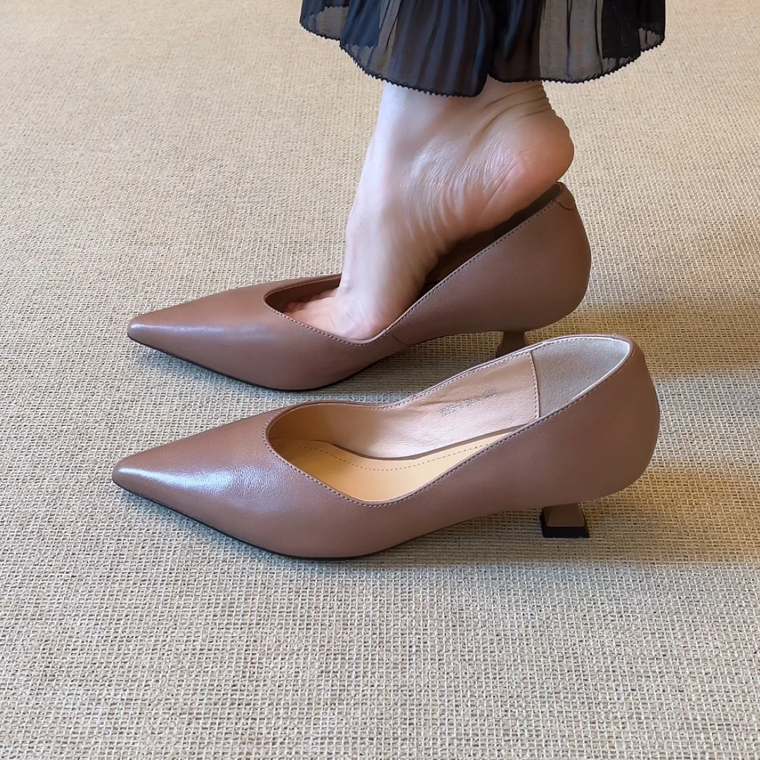 RubyL/4.5cm极简通勤职场气质百搭舒适尖头一脚蹬浅口细跟单鞋