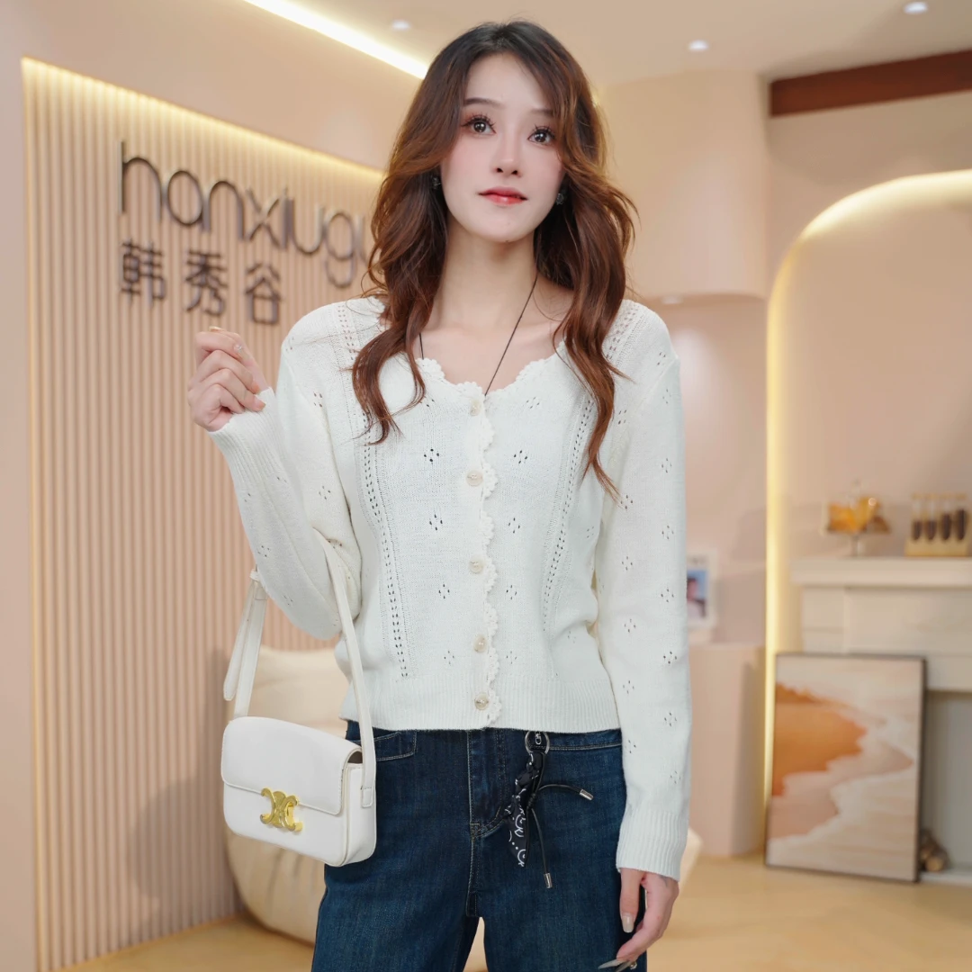大码法式甜美减龄毛针织衫女2025夏新款镂空花边V领别致上衣-8009