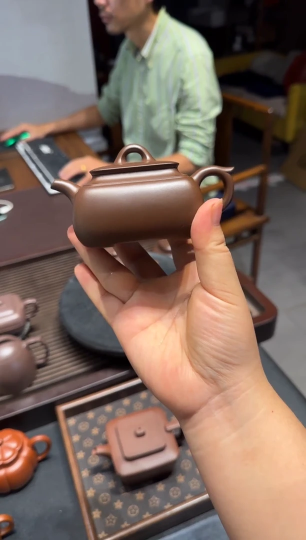 茶壶紫砂中**叔长四方 紫砂壶