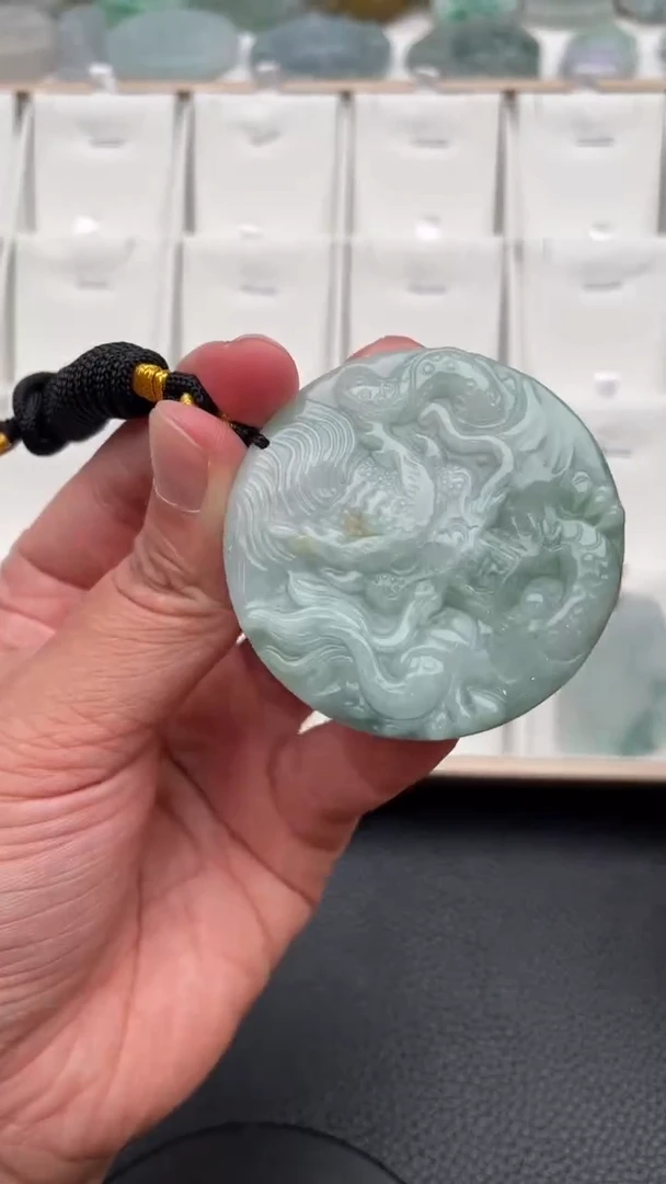 颈饰未镶嵌翡翠天然缅甸翡翠A货278