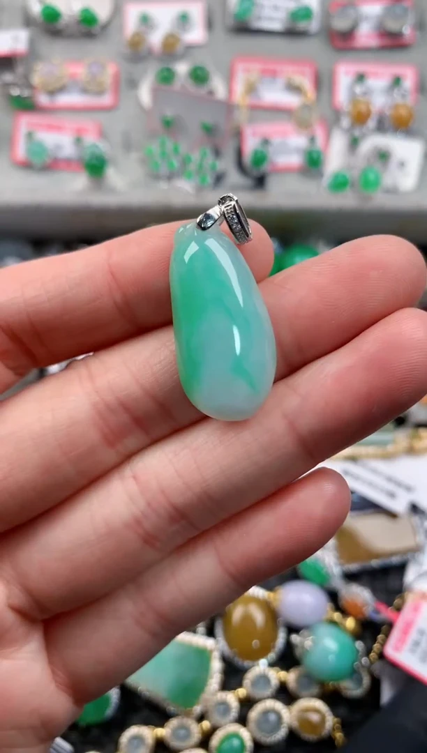 未镶嵌戒指翡翠777---8