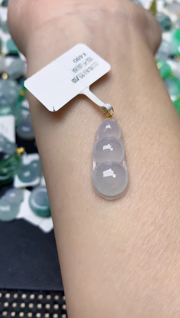 颈饰18K金镶嵌翡翠天然缅甸A货翡翠