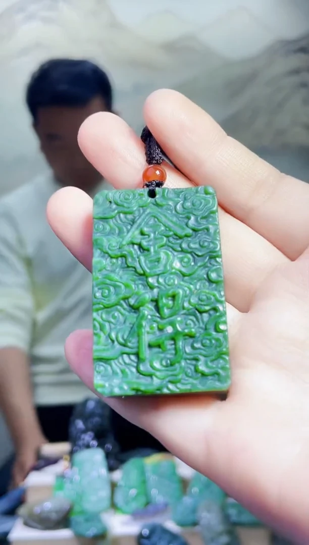 颈饰未镶嵌和田玉1