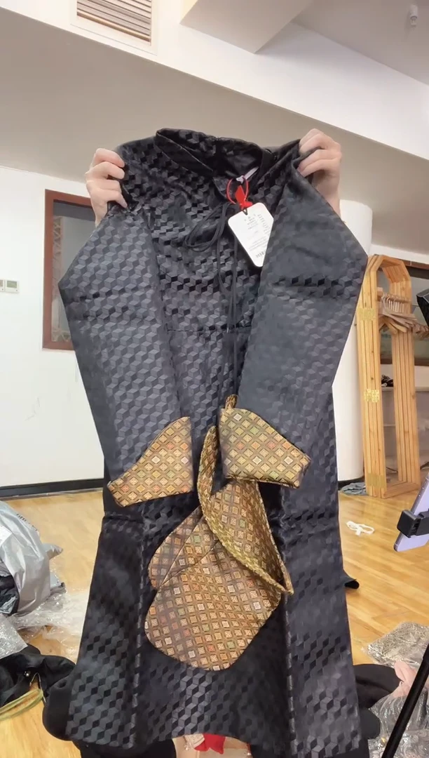 连衣裙 L码 115斤以里