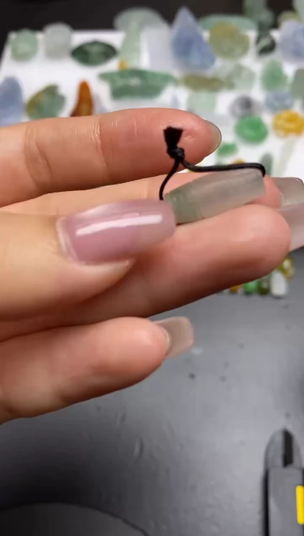 【闪购商品】定制翡翠未镶嵌翡翠毛货~