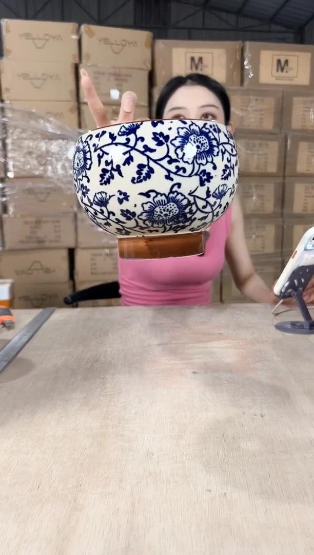 韩*妞圆球青花瓷小号14x12