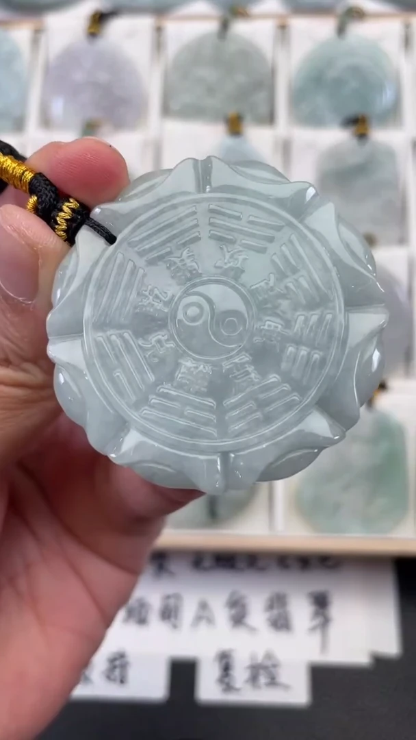 颈饰未镶嵌翡翠天然缅甸翡翠A货143