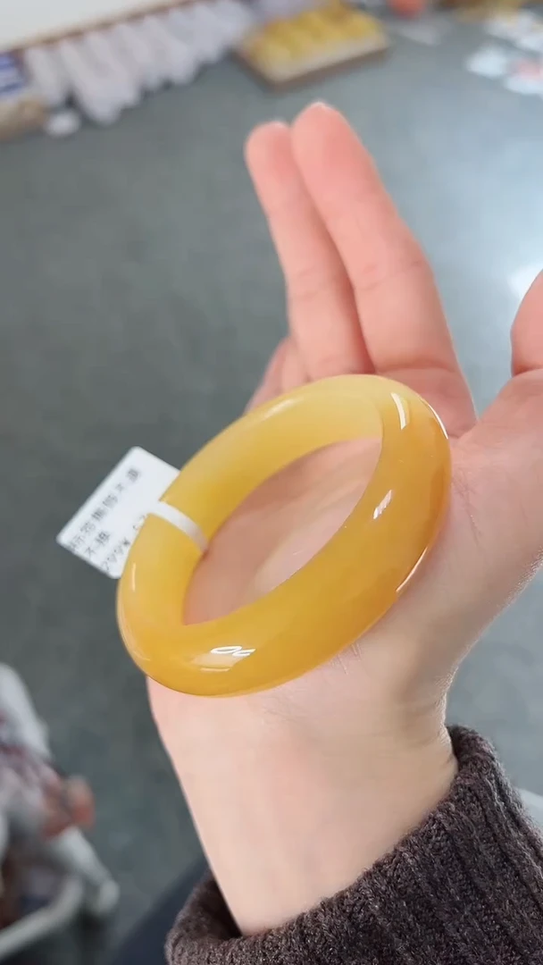 【闪购商品】石英质玉手镯未镶嵌141-57+