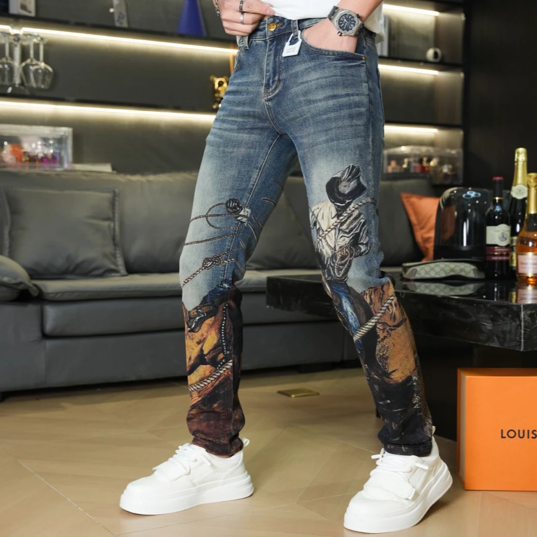 2025夏季新款个性时尚潮流百搭修身西部牛仔喷绘男士休闲牛仔裤