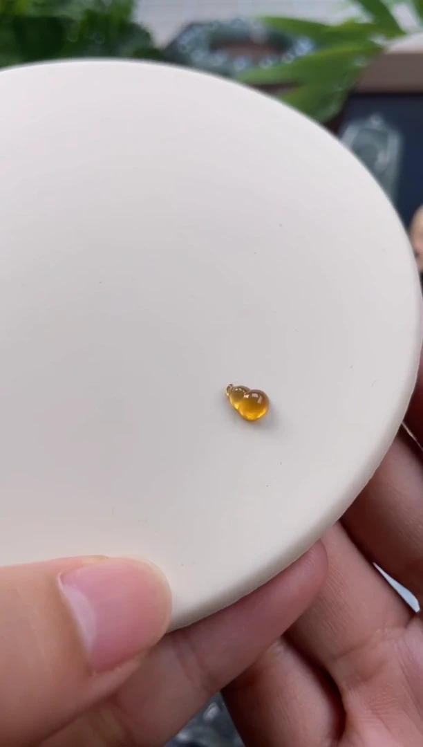 翡翠未镶嵌颈饰天然翡翠