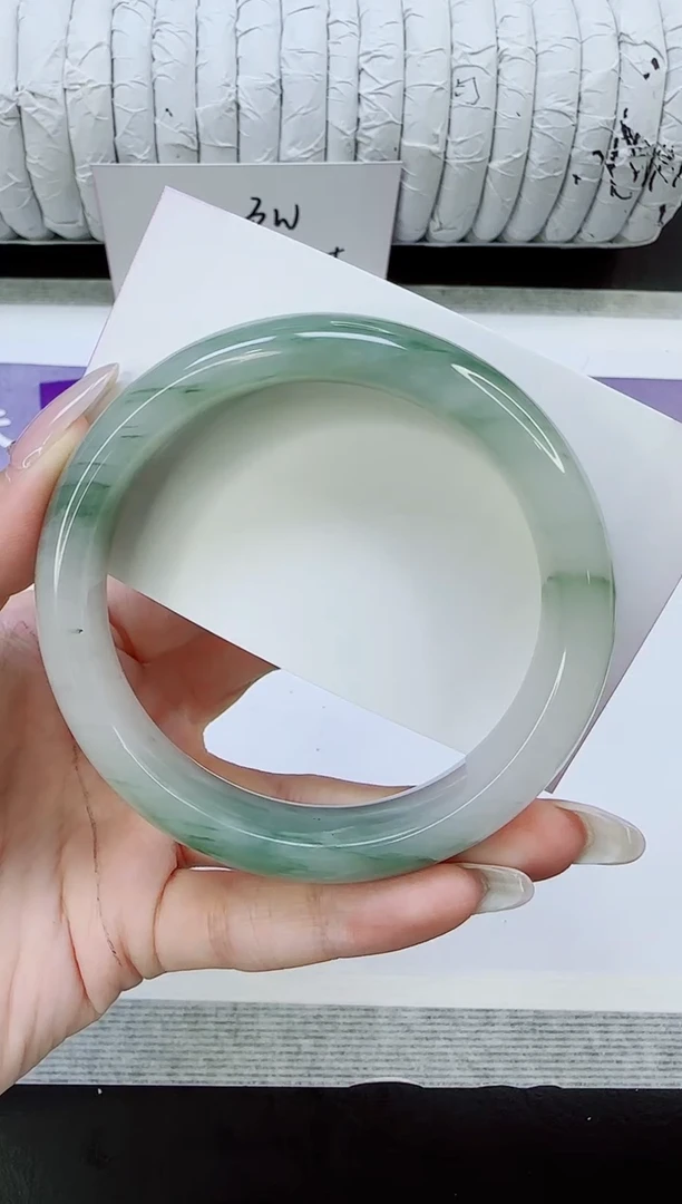 未镶嵌手镯石英质玉240/60.3