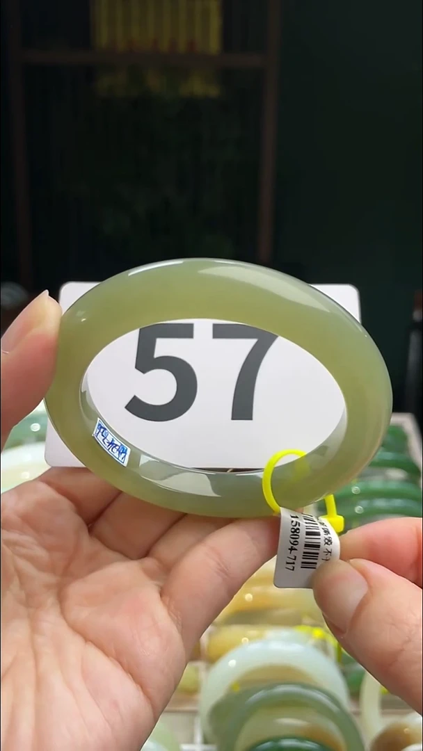 定制和田玉和田玉手镯