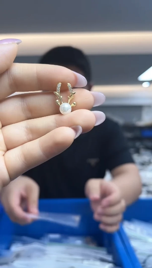 未镶嵌贝壳（贝母）`（多样性发一件）