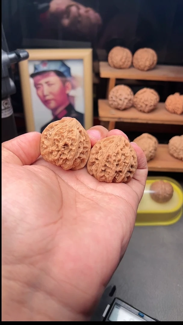 吊坠文玩核桃野牛40