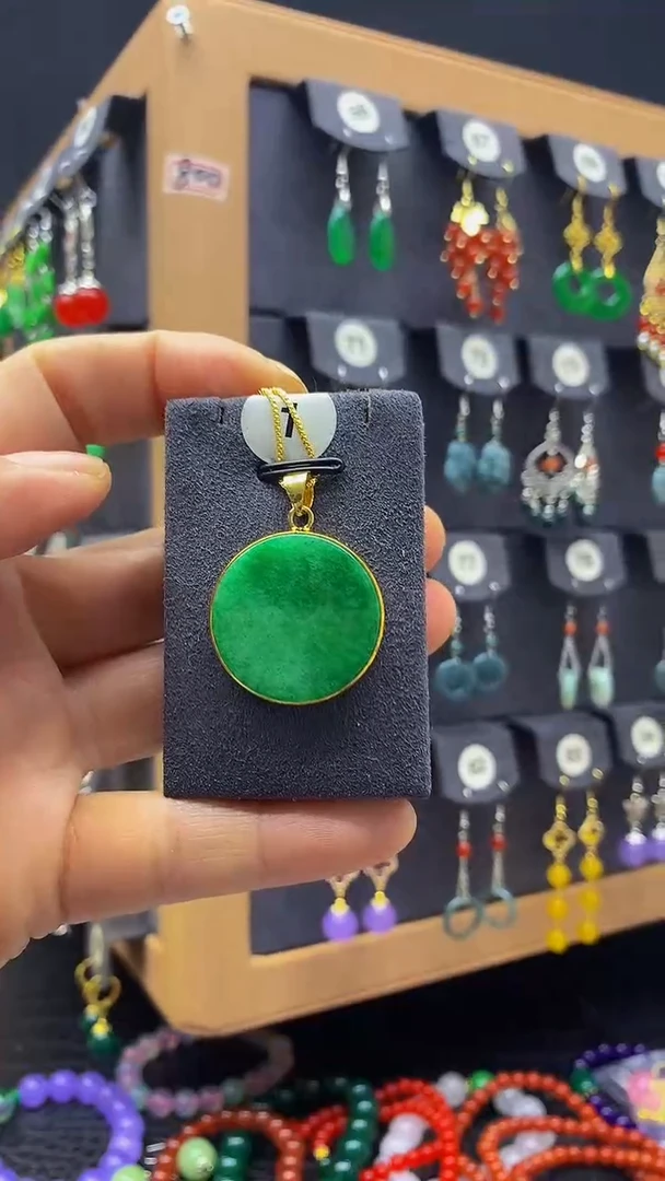 【闪购商品】石英质玉颈饰未镶嵌吊坠