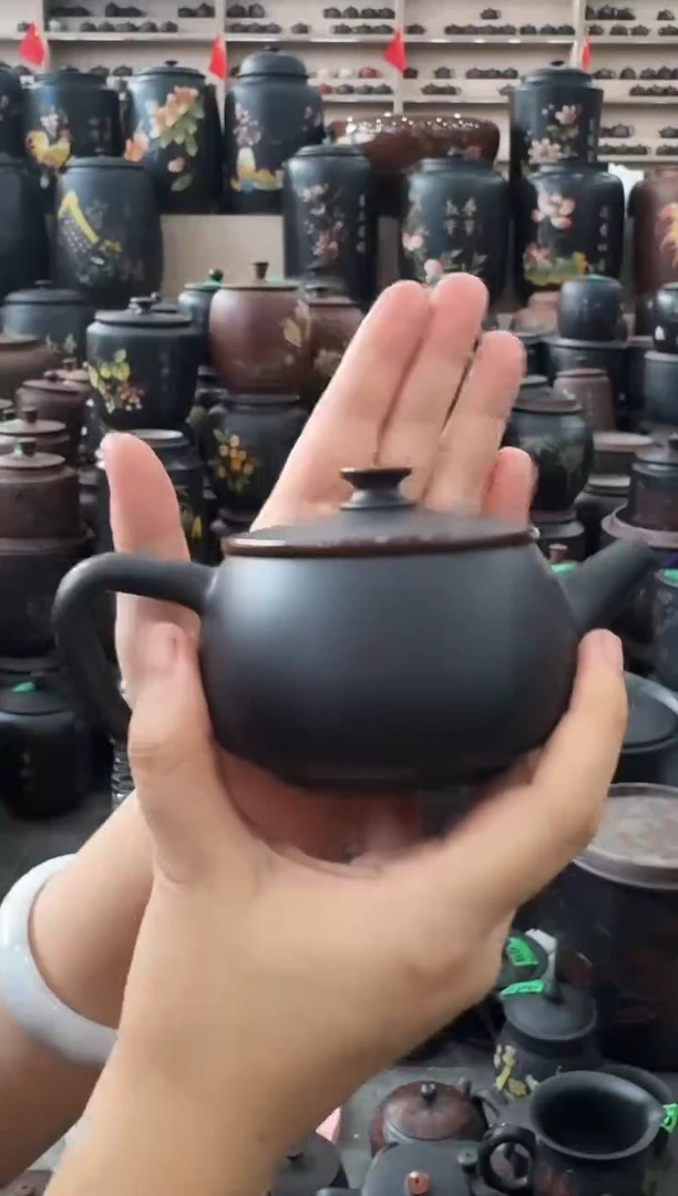 罐瑕疵无礼盒 素 汉瓦 200cc