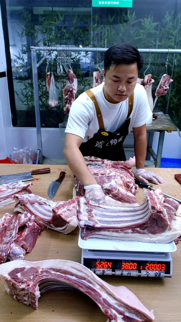 中国大陆冷藏可保存30天食用农产品猪排