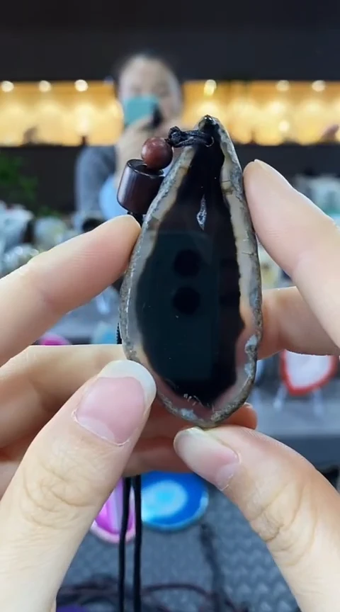 未镶嵌颈饰玛瑙/玉髓歌*玛瑙