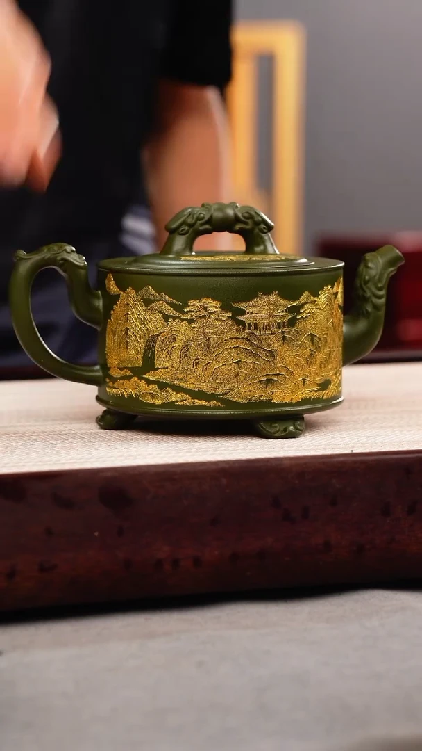 茶壶紫砂绿泥 三羊开泰 描金